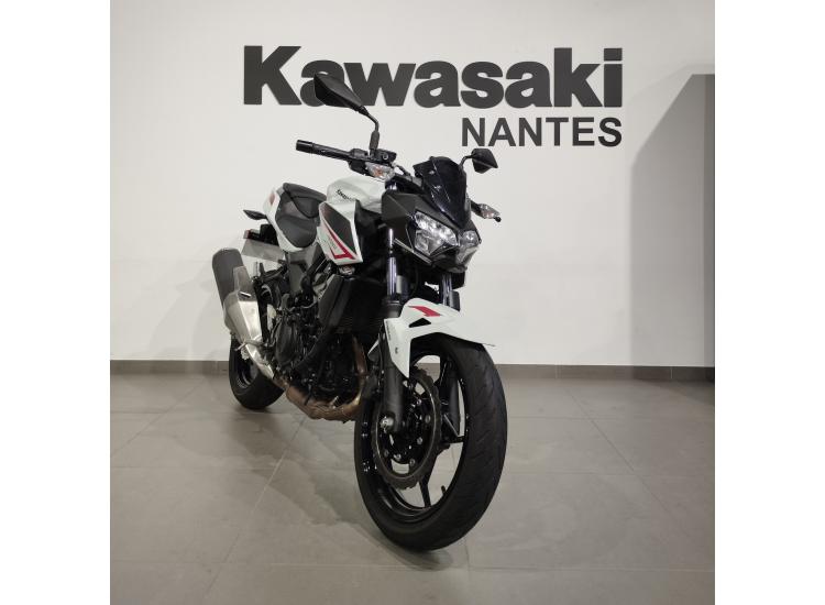 KAWASAKI Z400