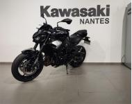 KAWASAKI Z900