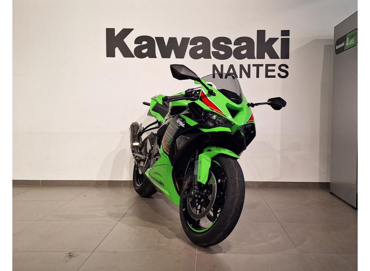 KAWASAKI ZX-6R 636